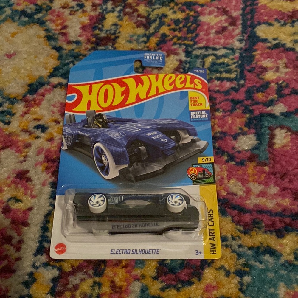 Hot wheels - Picture 1 of 2